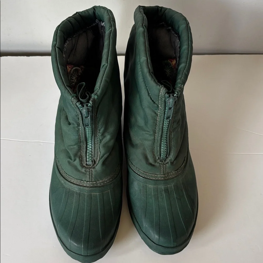 Vintage Sorel Green Rubber Boots | Women’s 9 Coastal Granola Style - Picture 9 of 10
